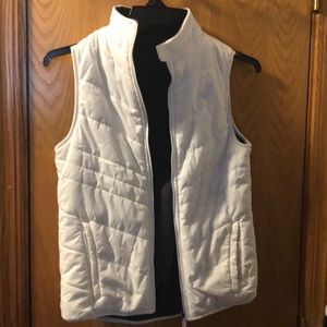 Reversible puffer vest, ASICS